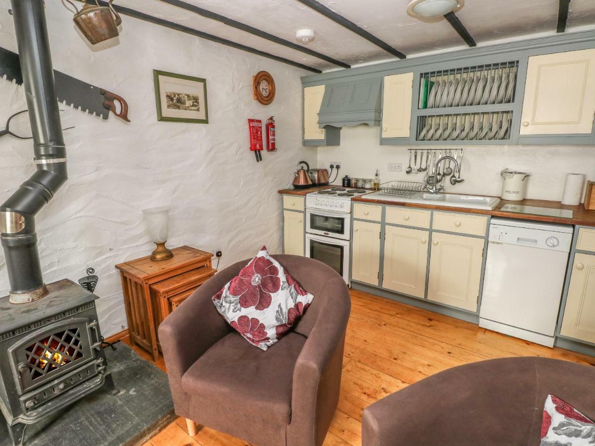 Cowslip Cottage Milford Haven Exterior photo