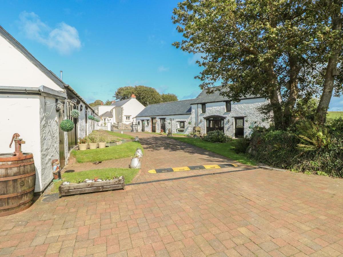 Cowslip Cottage Milford Haven Exterior photo